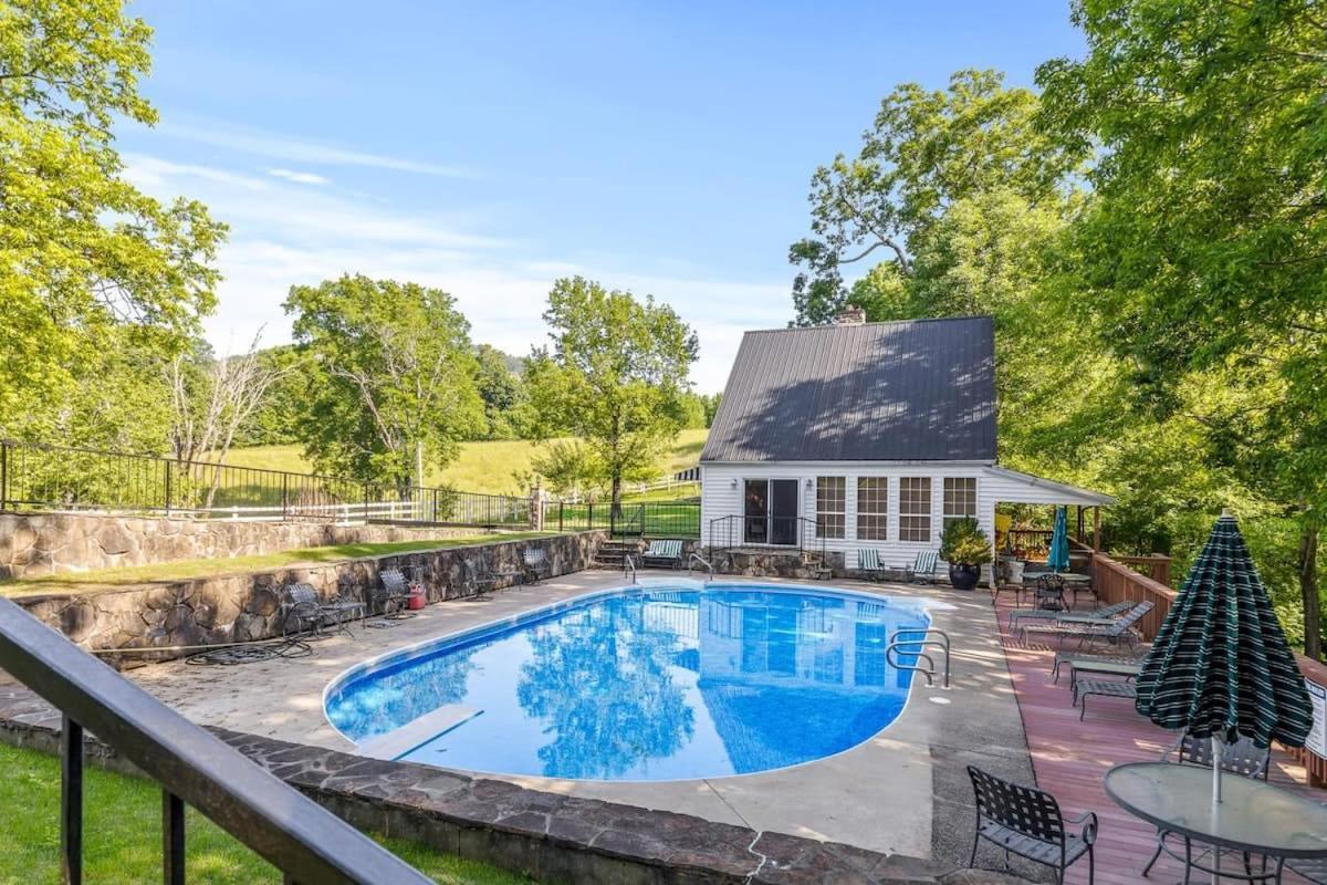 Farm Stay W Pool - 15 Mins To Chattanooga- Tiny 2 Wildwood  Luaran gambar